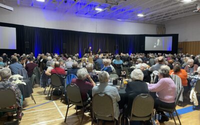 Praising Jesus (and thanking you!) for our Winnipeg Banquets!